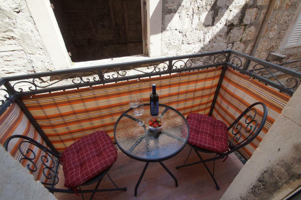 Apartments Sunny Town Korcula Town Bagian luar foto