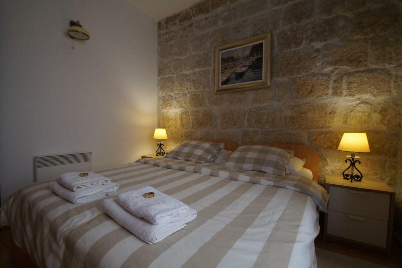 Apartments Sunny Town Korcula Town Bagian luar foto